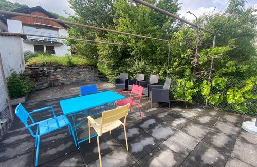 Chandolin-près-Savièse House | A haven of peace in the vineyards