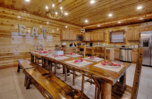 Sevierville Cabin | A Heavenly View Too ~ 6 BR w/Indoor Pool ~ Sleeps 28 ~ Incredible Views!