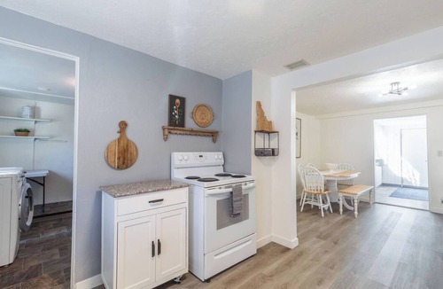 Eagle House | A Hidden Gem in Downtown Eagle