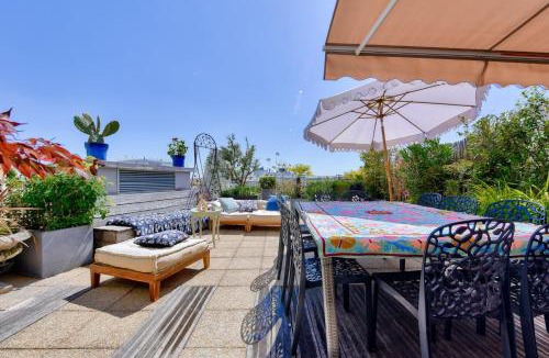 Neuilly-sur-Seine Apartment | A Hidden Gem on the Rooftops of Neuilly