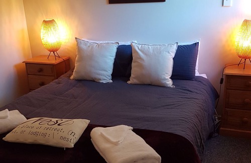 Rotoorangi Cottage | A hideaway Retreat