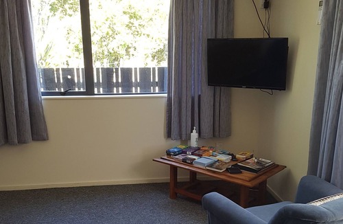 Rotoorangi Cottage | A hideaway Retreat