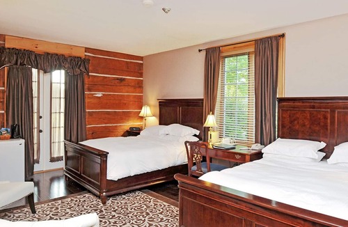 Fenelon Falls Cabin | A Historic, Luxurious, Waterfront Log Mansion