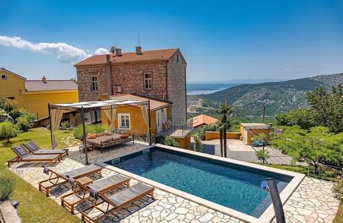 Grizane Villa | A holiday home with a touch of luxury for an unforgettable vacation