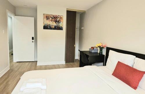Pleasant View House | A Home Away-Cozy Guest Room in Toronto