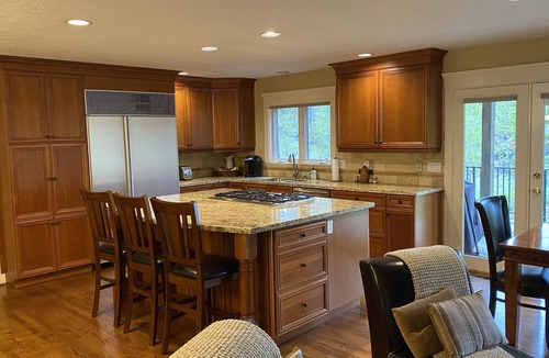 Deer Park House | A Home Away From Home! All the feel and warmth of home for family and friends.