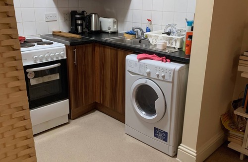 Forest Hill Apartment | A Home Away from Home