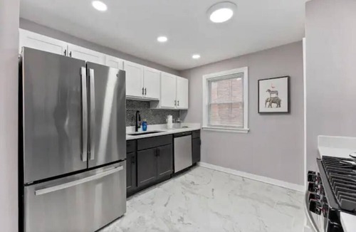Calumet Heights House | A Home Away From Home!