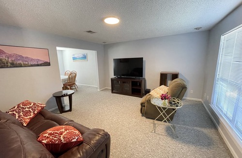 Grapevine House | A home away from home!