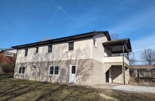 Jefferson City Apartment | A Home Away From Home