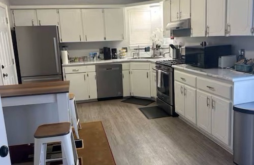 Broken Arrow House | A Home for guests on Budget.