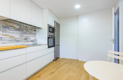 Jerica Apartment | A homely place with views in Jerica
