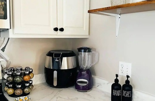 Bristol House | A Homey Haven Away from Home