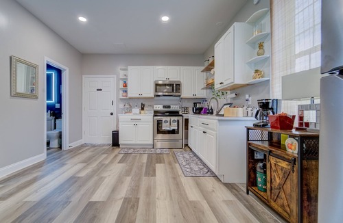 Bristol House | A Homey Haven Away from Home