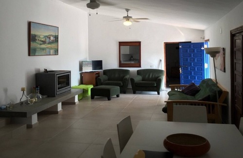 Costa Dorada House | A house with a big pool year fantastic views