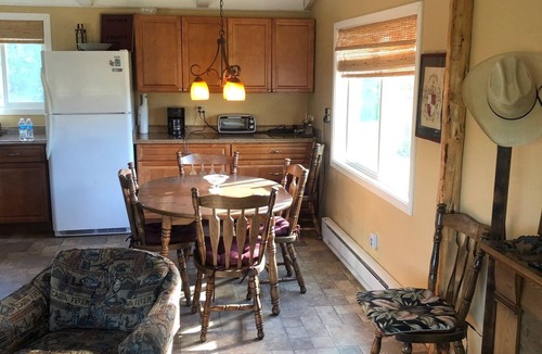 Adams County House | A hunter's/Getaway Paradise