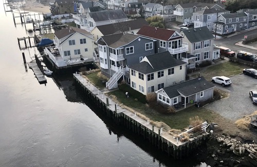 Highlands Cottage | A Jersey Shore Vacation Getatway