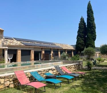 Bagnols-sur-Ceze Apartment | A l Aube du Midi
