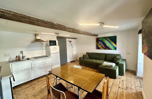 Lourdes Apartment | A l'ombre de la Tour