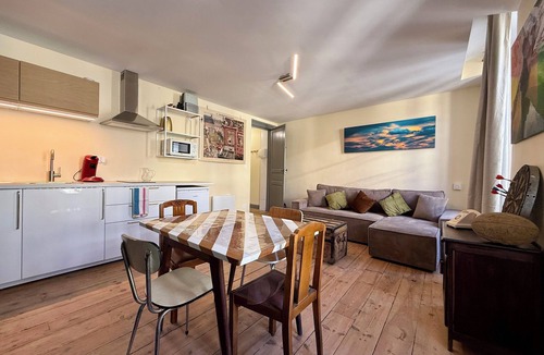 Lourdes Apartment | A l'ombre de la Tour