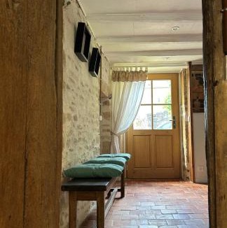 Pernand-Vergelesses House | A l'ombre des Charlemagnes