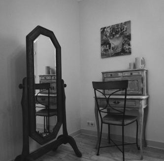 Ergue-Gaberic House | A l'Ombre des Pommiers