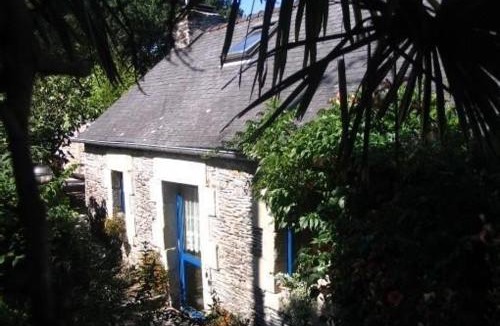 Saint-Thois House | A L'Ombre Du Figuier