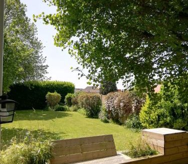 Campagne-les-Hesdin House | A l'ombre du ginkgo