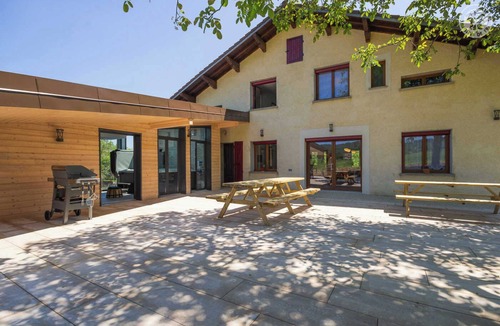 Traize House | A L'ombre DU Noyer - Traize