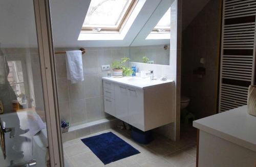 Bouville Bed & Breakfast | A L'OMBRE DU TEIL