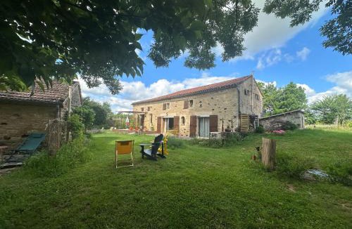 Sauveterre-la-Lemance House | A l'Orée des Vignes