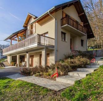 Bassens Bed & Breakfast | A l'oree des monts