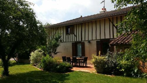 Droyes House | A la Bonne Franquette