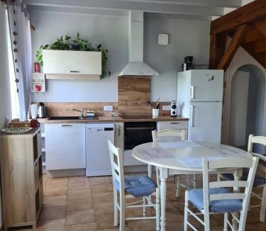 Moncontour House | A la Campagne ,Halte ,Séjour et Détente