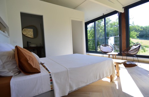 Varen House | A la clé des champs