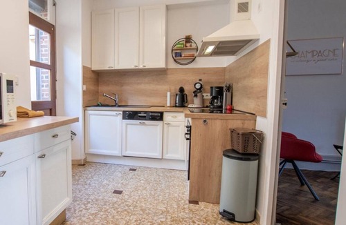 Le Mesnil-sur-Oger House | A la Croisée des Louvières