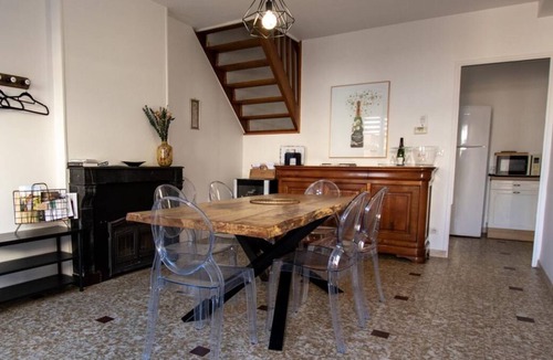 Le Mesnil-sur-Oger House | A la Croisée des Louvières