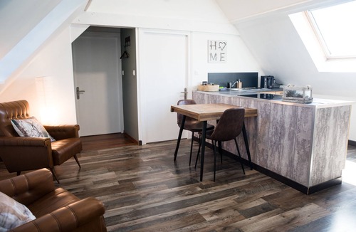 Wattrelos House | A La Ferme City Break & Spa