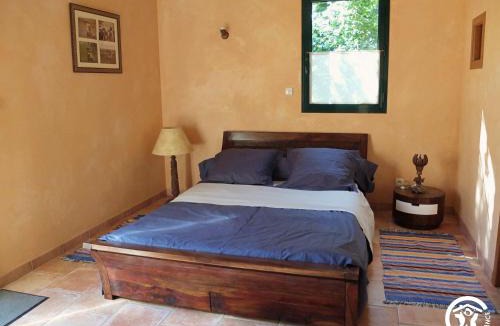 Ruille-le-Gravelais Bed & Breakfast | A la fermette de Limesle