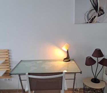 Saint-Medard-de-Guizieres House | A la source