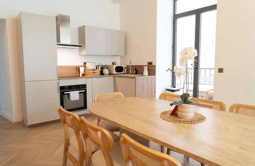 Saint-Victor Apartment | A Lavish 5-BR/4BA - Vieux Port