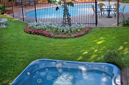 Virgil Bed & Breakfast | A Li'l Bit of Eden