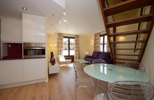 Ainsa-Sobrarbe Apartment | A little gem in old square of Ainsa-Palacete A