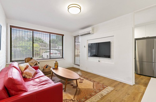 Maribyrnong Apartment | A little Melbourne Gem