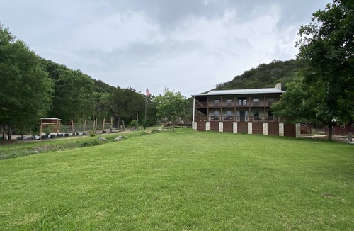 Leakey Cabin | A Little Patch of Heaven in the Texas Hill Country!