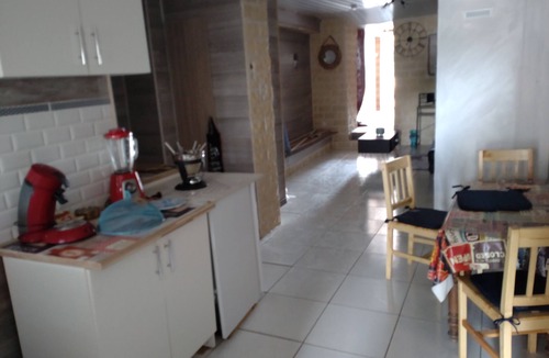 Noidans-les-Vesoul Apartment | A little Zen paradise