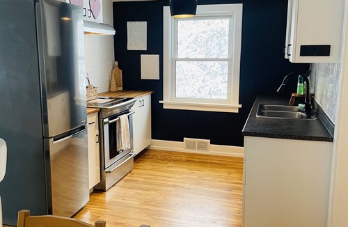 Huntsville Apartment | A loft retreat on a private street within walking distance to downtown!