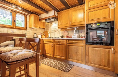 Torpes House | A Lombre des Acacias