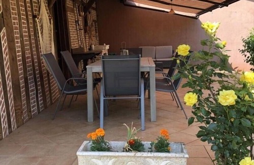 Torpes House | A Lombre des Acacias