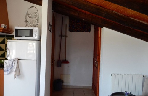 Torroja del Priorat Apartment | A love nest with a wide view. Much peace and absolute privacy